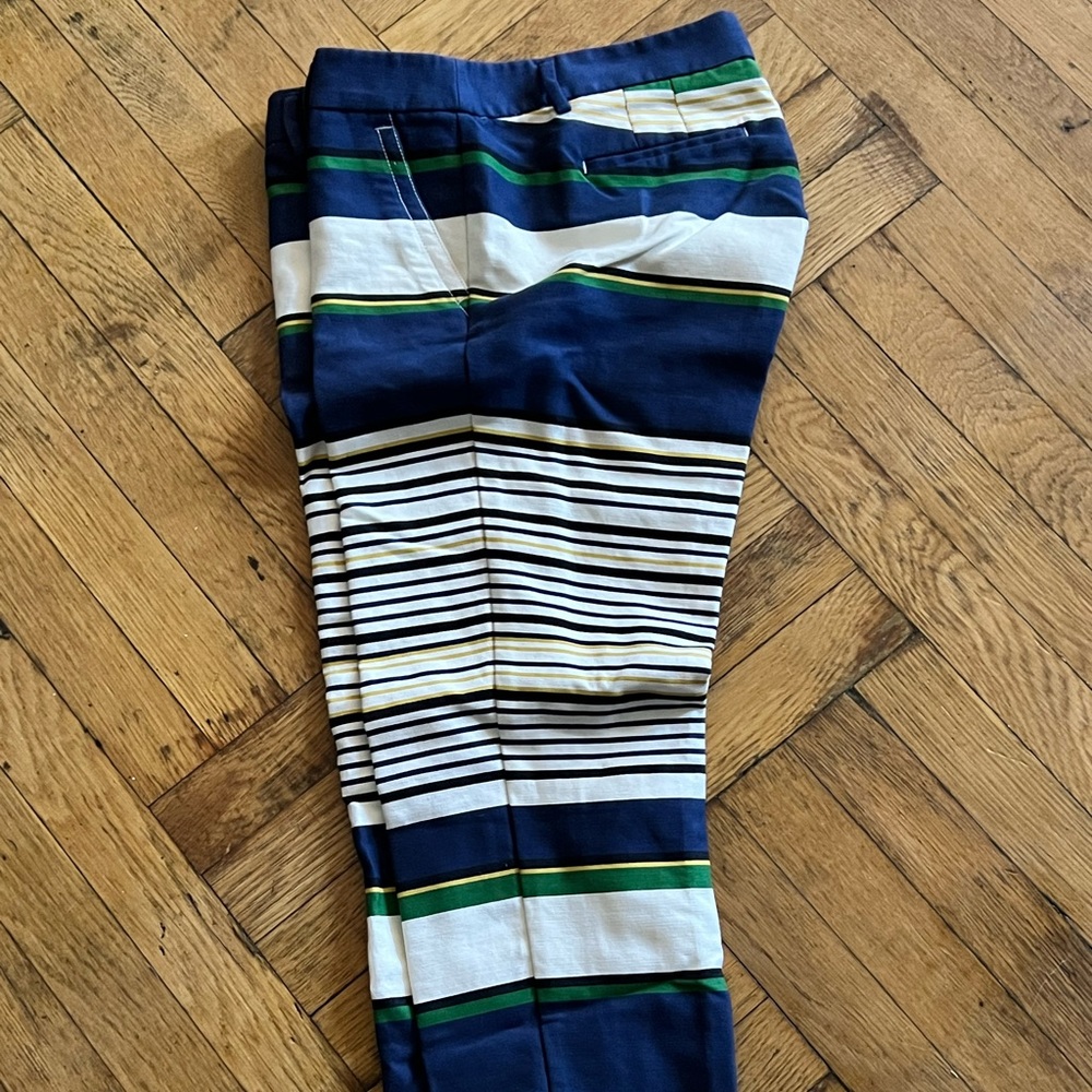 Striped cropped pants